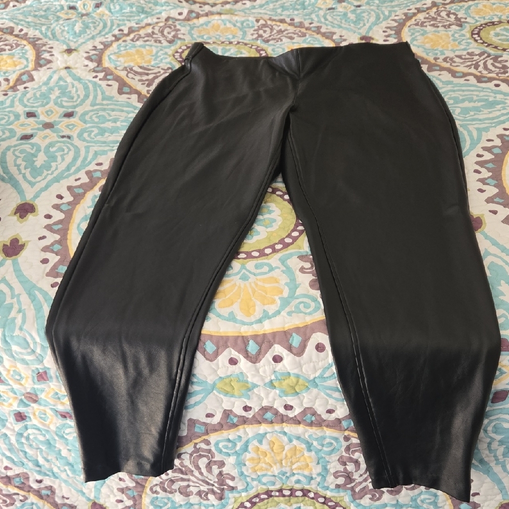 Vince Camuto Black Faux Leather Pants